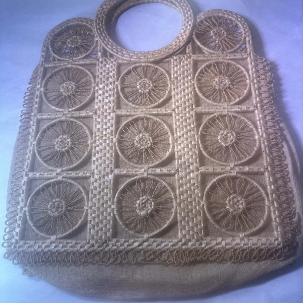 Elegant Tan Woven Women's Bag